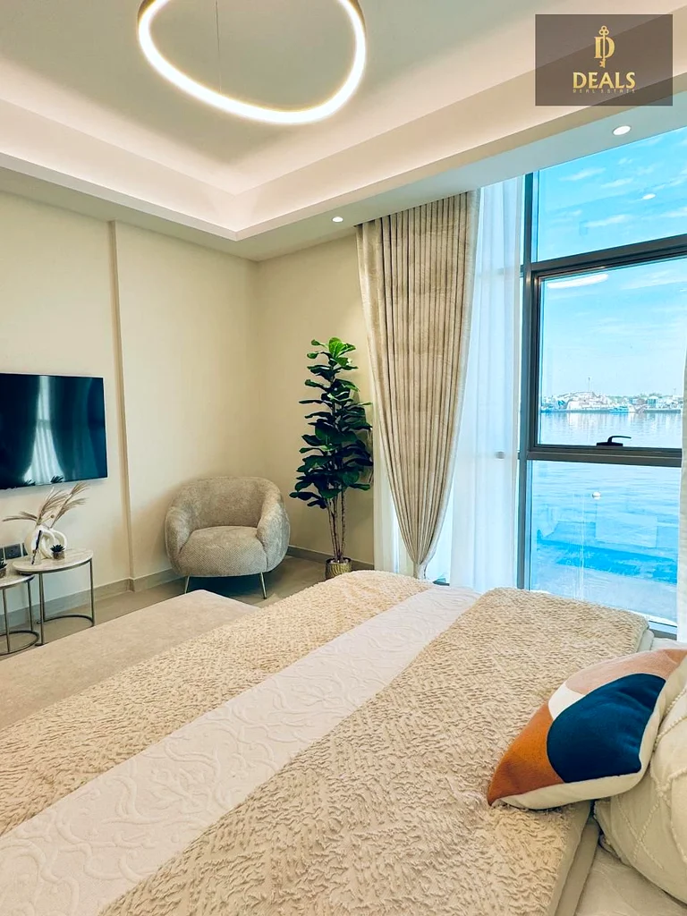 شقة على الشاطئ في موقع متميز في عجمان63877166399490114