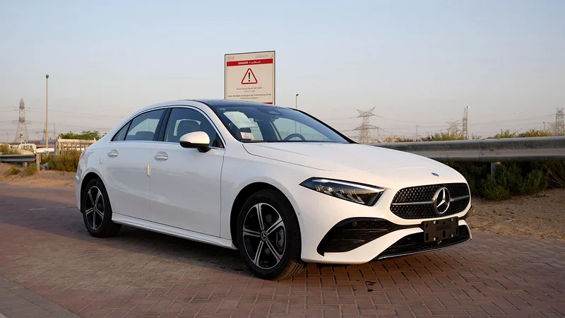 MERCEDEC BENZ A-CLASS A200L 1.5L TURBO MODEL 202563613135635458111