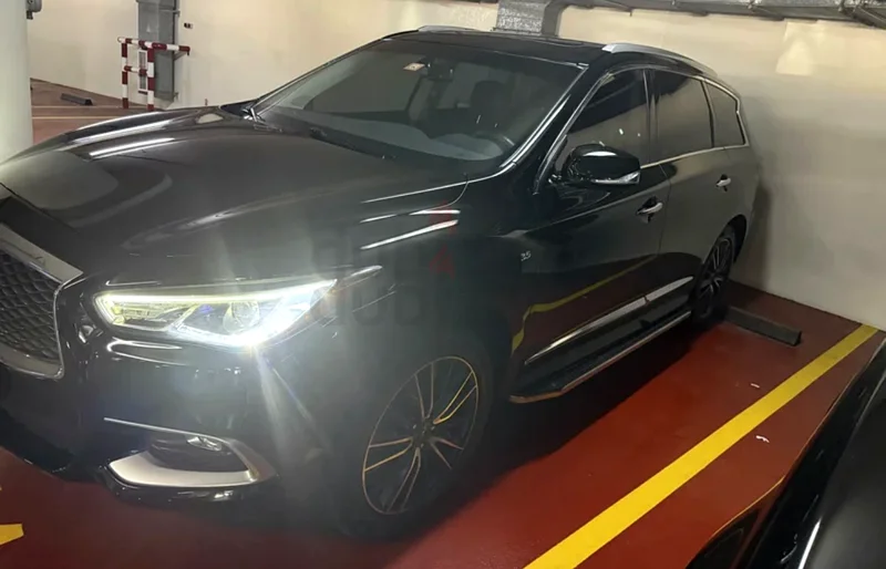 إنفيني QX60 بجميع الخيارات (الأعلى تجهيزًا) بحالة ممتازة63613464440193112