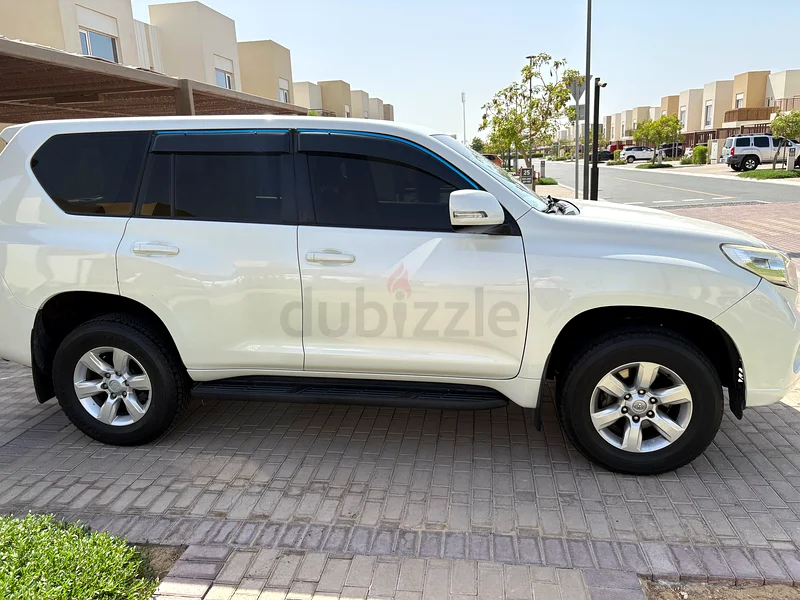 TOYOTA PRADO (GCC+JAPAN) ONLY OFFICE USE (100% FRESH)63612451030914113