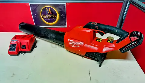 MILWAUKEE BIG BLOWER