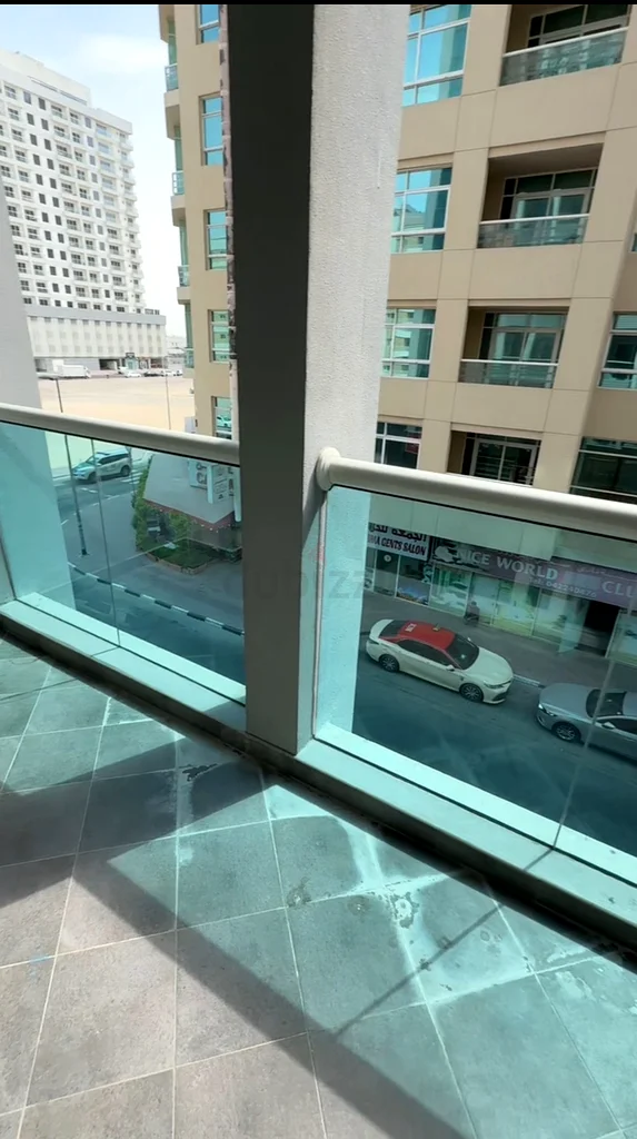 غرفة خاصة للعائلة مقابل حمام ملحق64048080581251113