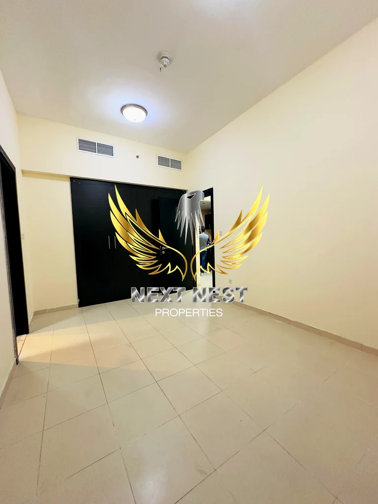 A SPACIOUS 1BHK IN SILICON GATES 4 IS AVAILABLE FOR RENT63805480537346111