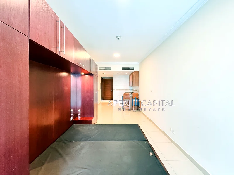 Close to Metro Station | SZR View | Balcony63749634369155112