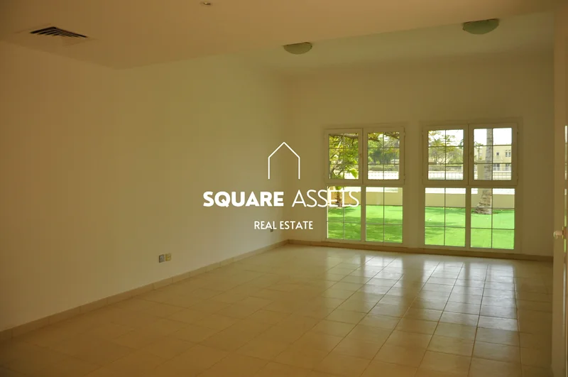 Full Lake View | Fully Upgraded | 4BR + Maids63654978768513112
