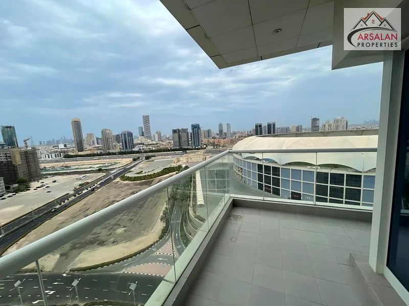 شقة بغرفة نوم واحدة حصريّة | بإطلالة على الملعب | تخطيط واسع63734637094273110