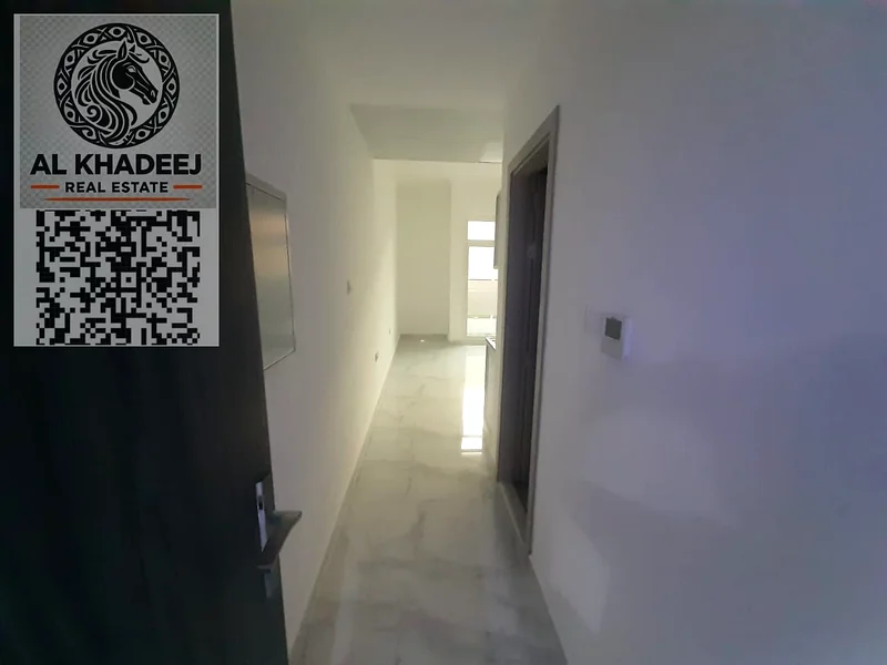 السّاكن الأول في عجمان، في موقع مميّز جدًا، بمساحة كبيرة وتشطيب سوبر ديلوكس63714929230081114