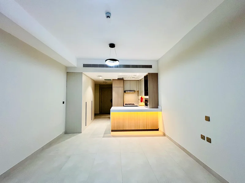 غرفة نوم واحدة | جديدة تمامًا | شاغرة | JVC63784114453122113