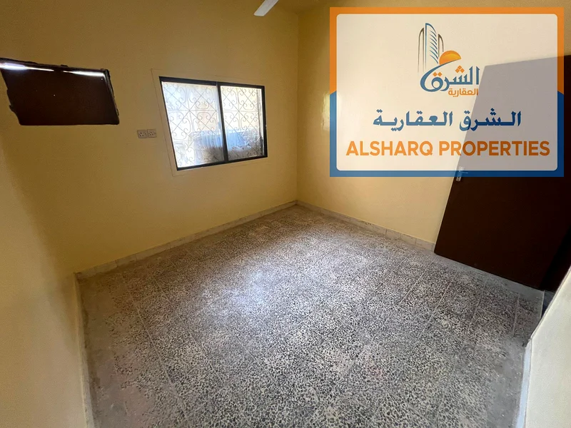 A one-bedroom apartment in a very distinguished location on the Ajman Corniche, the second row directly from the sea and next to the famous ship round63810725793153113