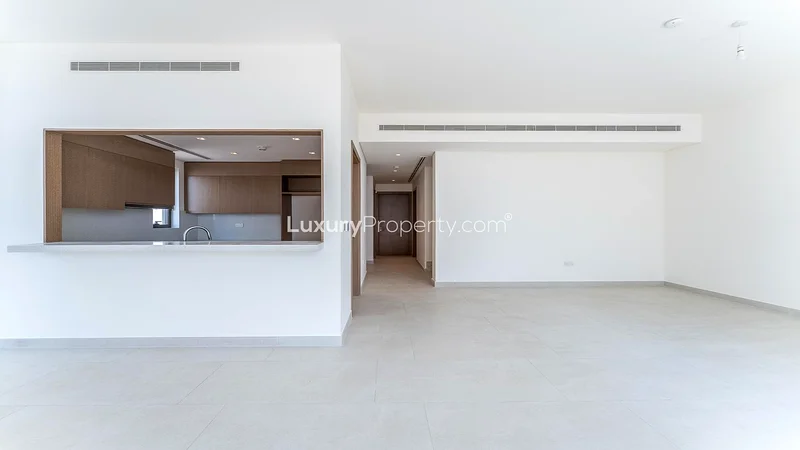 جديد | مطبخ شبه مغلق | شرفة ممتدة63762905353346112