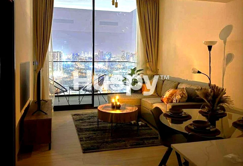 طابق عالي | مؤثثة | شاغرة63779821167873112