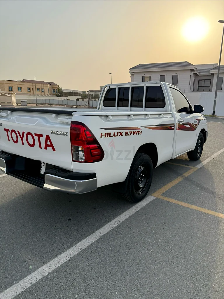 HILUX S.C / 2.763612449537667111