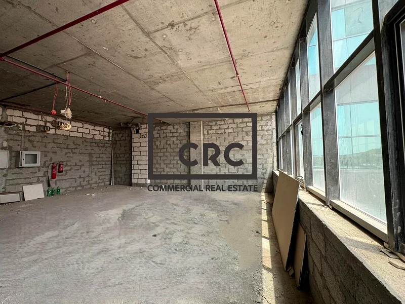 Shell and Core | Bright Office Unit | 842 Sqft63823985563394111
