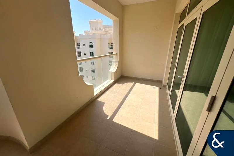 شاغرة عند النقل | طابق عالي | نوع C64010235079299112