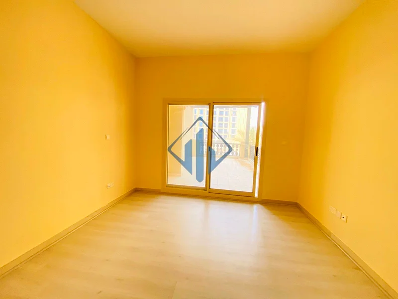 شقة عائلية واسعة - أنيقة ونظيفة63814366458754113