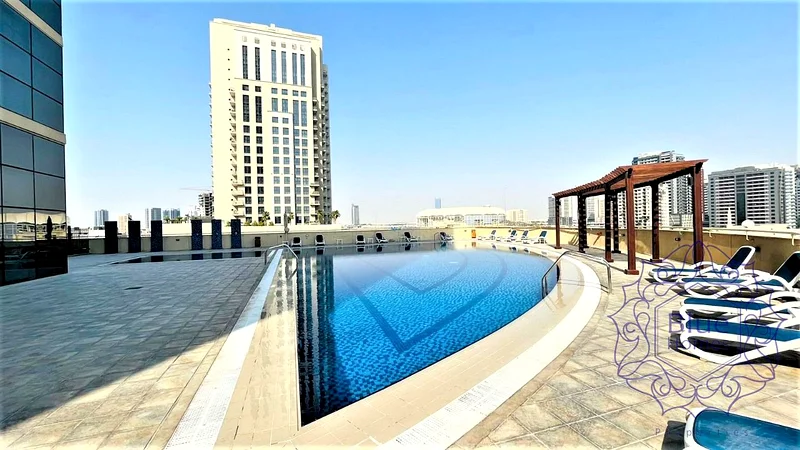 شقة بغرفة نوم واحدة ومشرقة في الطابق العالي، شاغرة الآن 70 ألف بـ4 شيكات63799234274819112