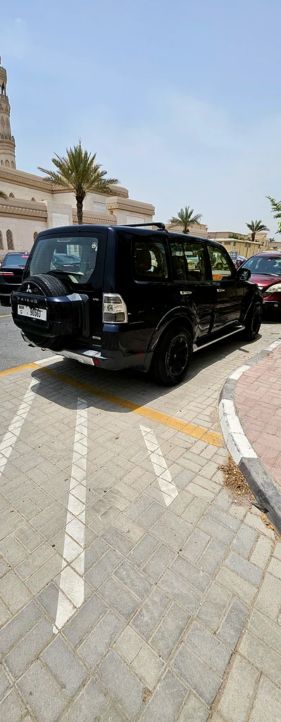 GCC PAJERO GOOD CONDITION FULL HISTORY63612069104899112
