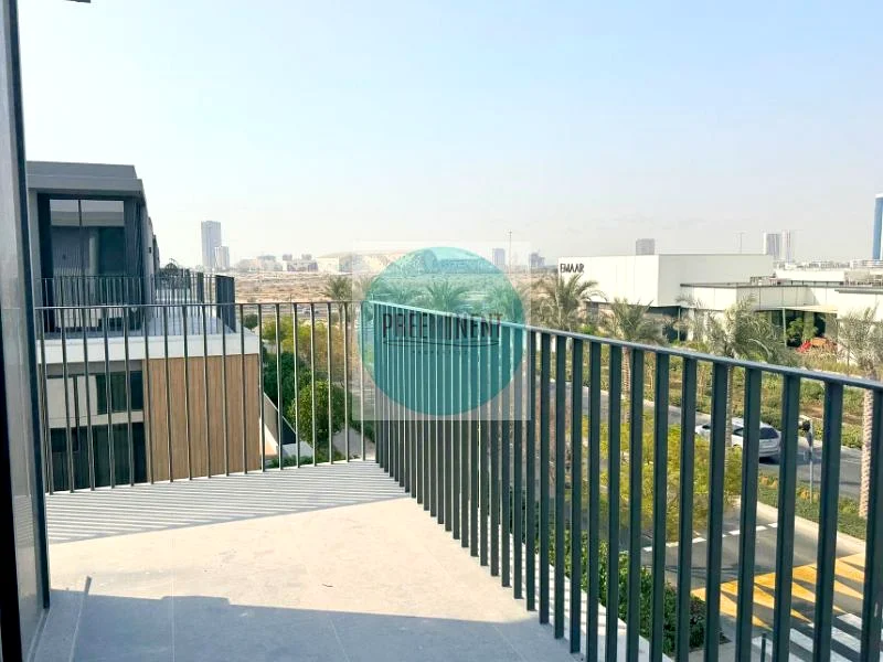فيلا زاوية منفصلة مثالية بتصميم داخلي كبير جاهزة للانتقال الفوري63930639210883114