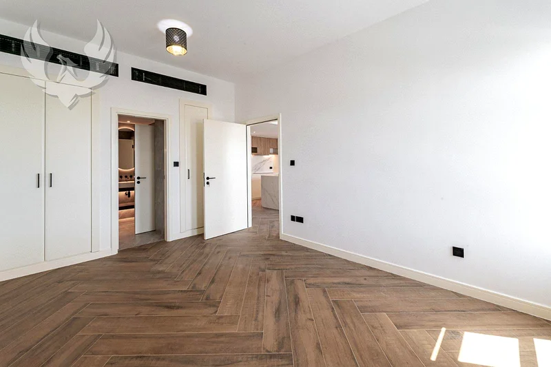 High Quality Upgrades | Vacant | Spacious Layout63726658366594114