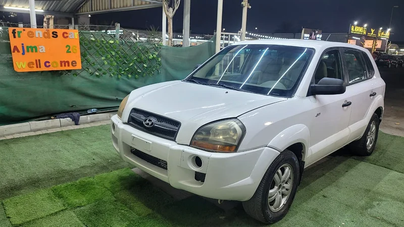 هيونداي توسان خليجي نضيفه جدا63612086233858110