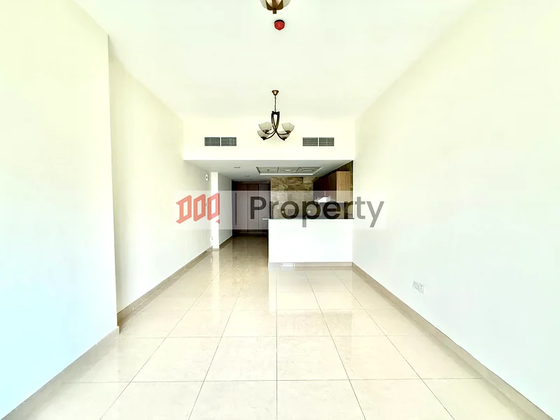 Spacious|Prime Location | Vacant Now63731456053762110