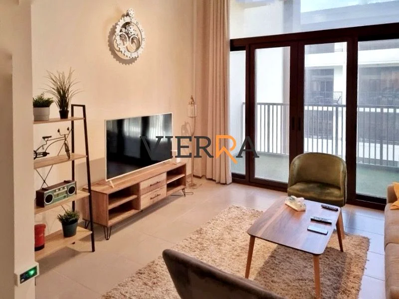 Bright and Spacious | Fully Furnished | Vacant  On Transfer63950871928323113
