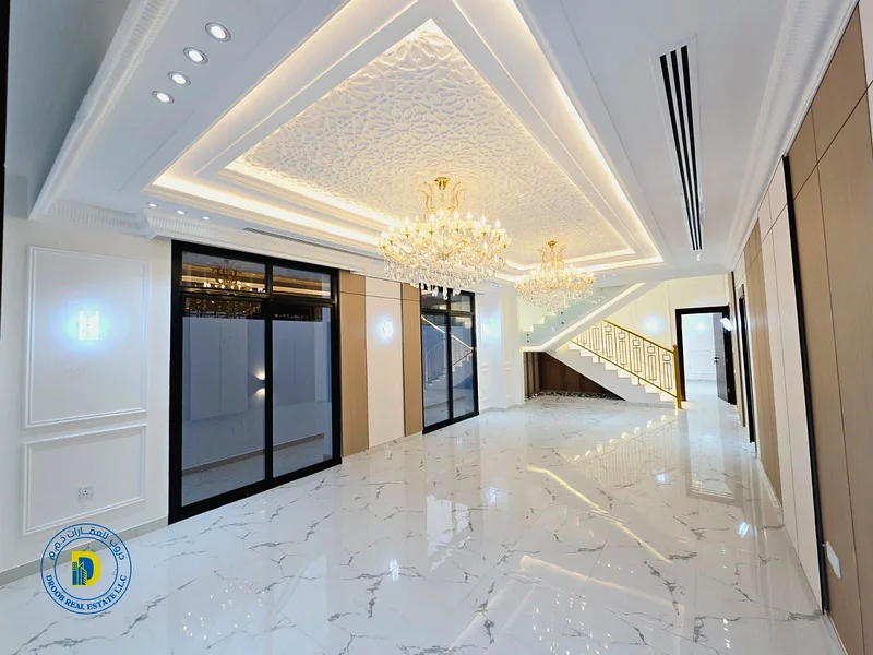 فيلا كبيرة للبيع في الهيلو 2، عجمان، 5 غرف السعر يشمل رسوم التسجيل.63906248526595112