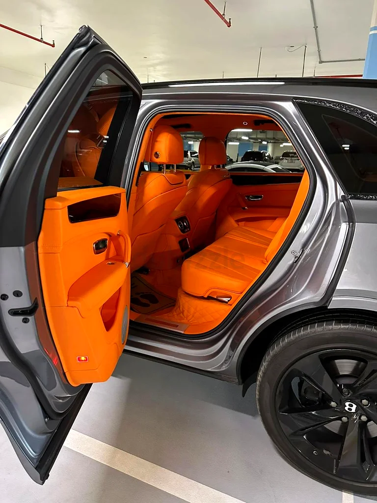 Bentley Bentayga Limited63612059779841113