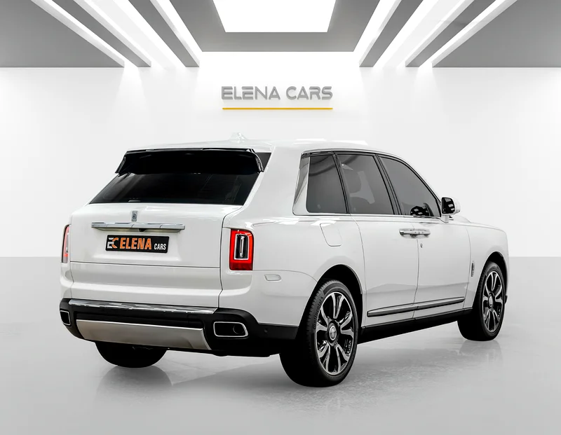 ROLLS ROYCE CULLINAN - 2019 - 4,000 km - GCC - AGMC WARRANTY AND SERVICE CONTRACT - FULLY LOADED63612065317762112