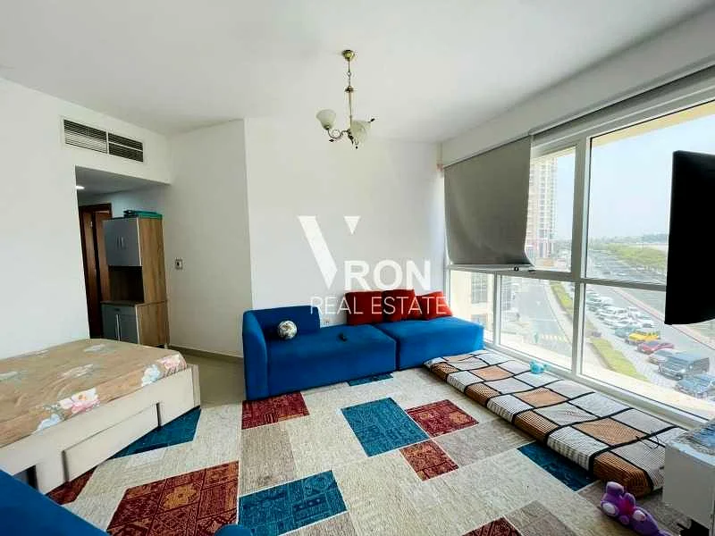 Lake View | Low Floor | Unfurnished64217355602689111