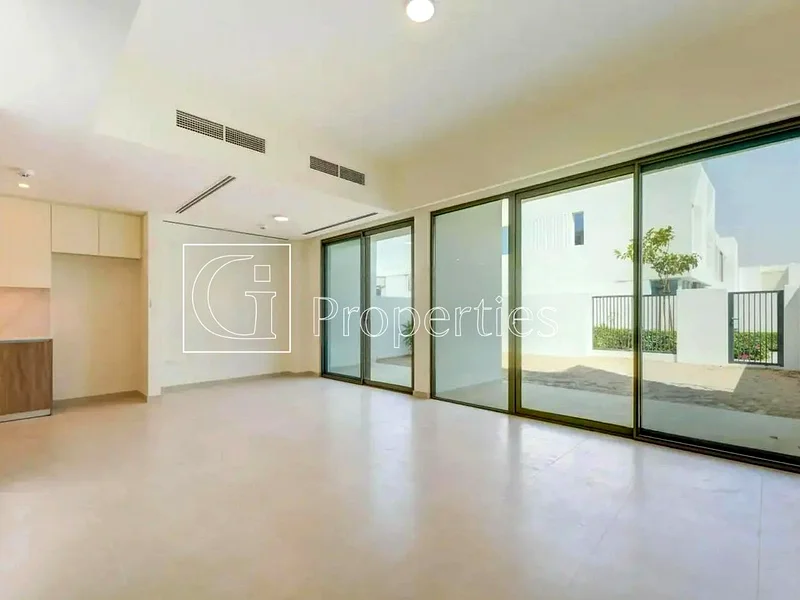 On the Park | 3 + maid | Peaceful Vibes63954729348354111