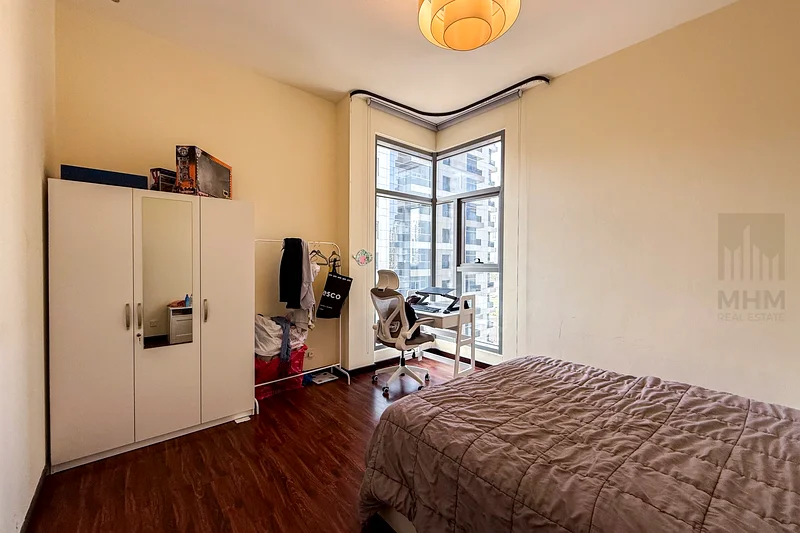 Huge Layout 1 BHK | Chiller Free | Close to Metro63987419466626113