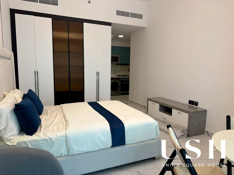 FULLY FURNISHED | MID FLOOR | VACANT63732298385922111