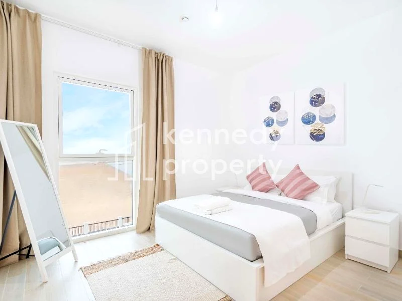 Canal View | Corner Layout | Great Location63825395141250111