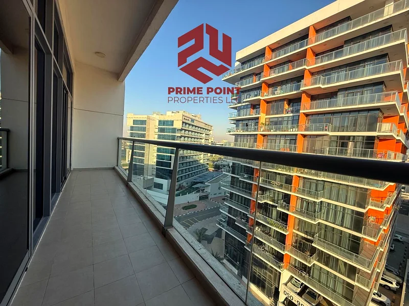 Freehold | Close Kitchen | 2 Balconies | Vacant On Transfer63978120787713110