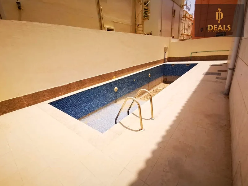 فيلا فاخرة للإيجار في قلب الروضة 2، عجمان63723288349441113
