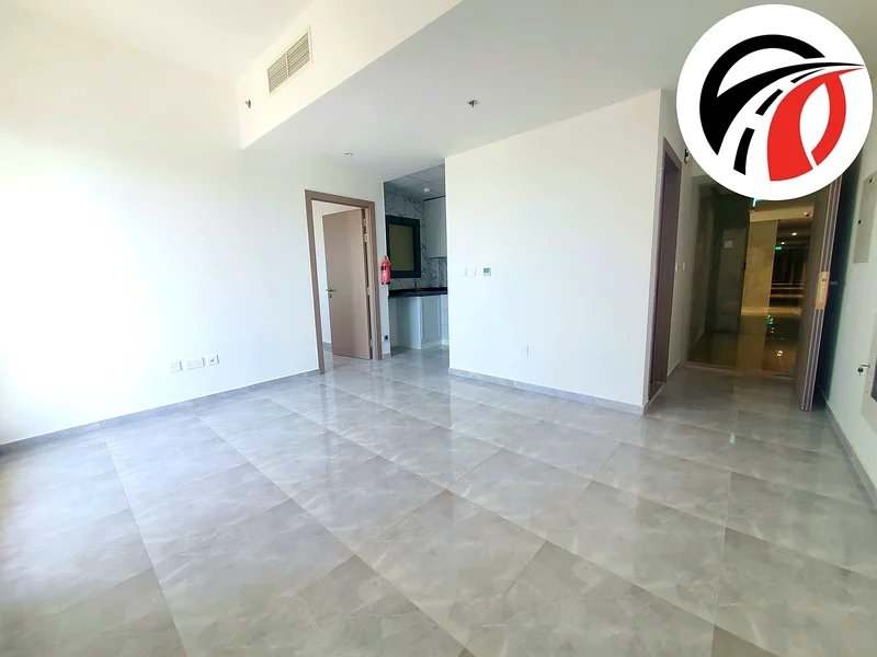 مساحة واسعة || جديد بالكامل || معمارية حديثة || مبنى عائلي63742658354946111