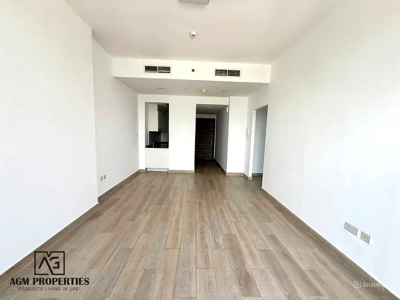 12 دفعة - شقة من غرفة نوم واحدة - موقع متميز63780243454338112
