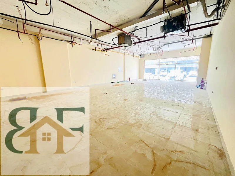 Shop for rent//with washroom // bright location ideal  location big space best location for business63622816242819111