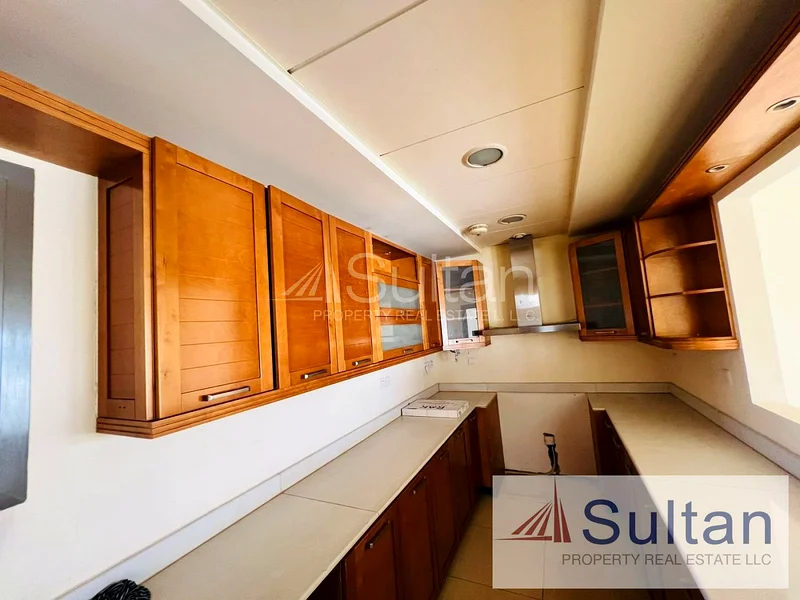 Stunning 4 Bedroom Golf View Great Price63859192058882112