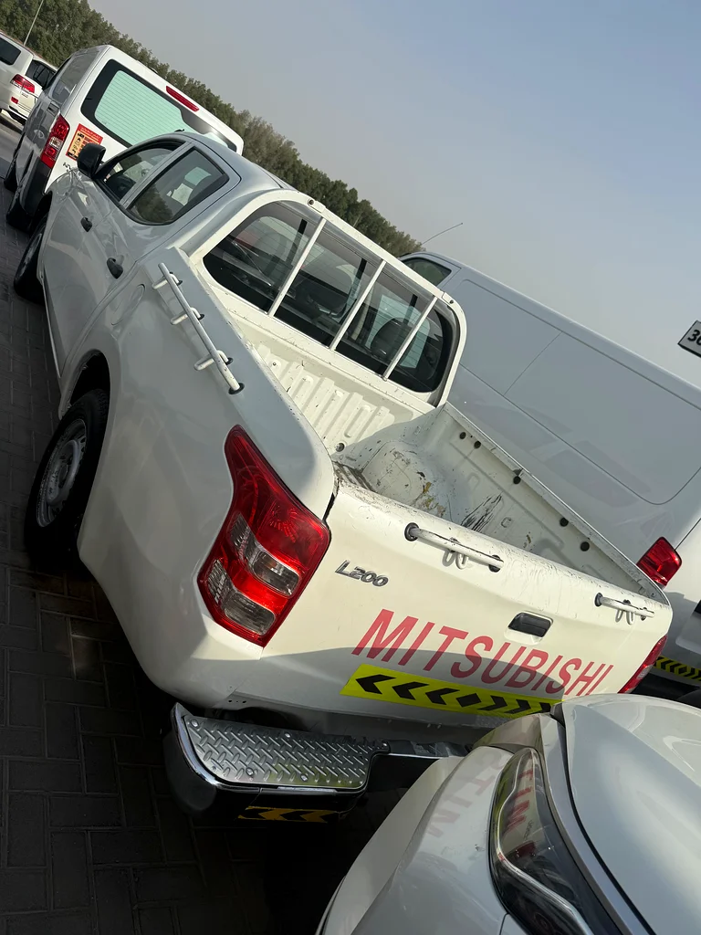 Mitsubishi L200 Pick UP 2016 Model 4X2 Excellent condition63612069904515112