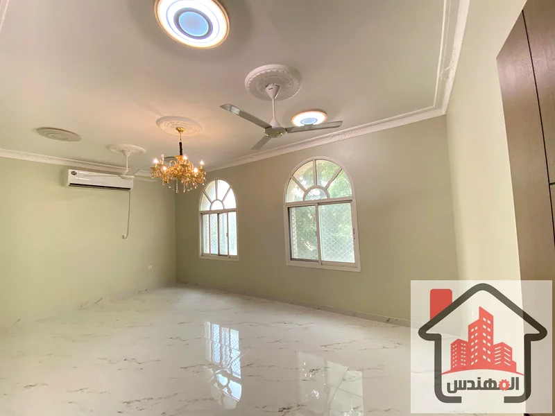 Villa for rent in Ajman, Al Muwaihat 3 area Corner of two streets 6 bedrooms, living room, and hall With air conditioning Ask AED 110,00063715397655811114