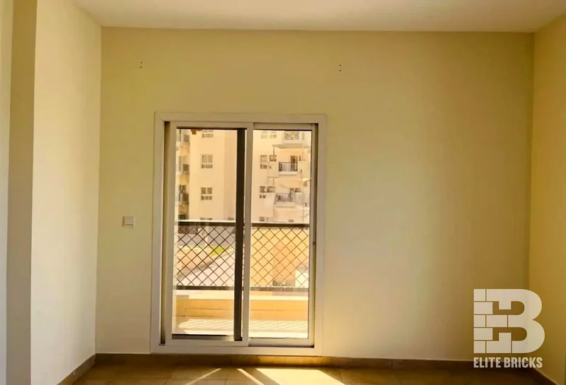 Well Maintained | Good Location |Available SEP 2563728357735297112