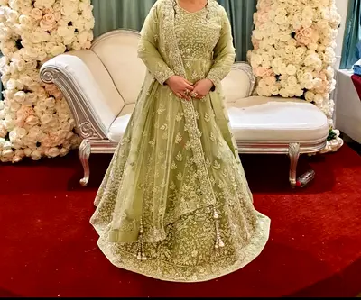 Elegant Womens Wedding Dress in Green