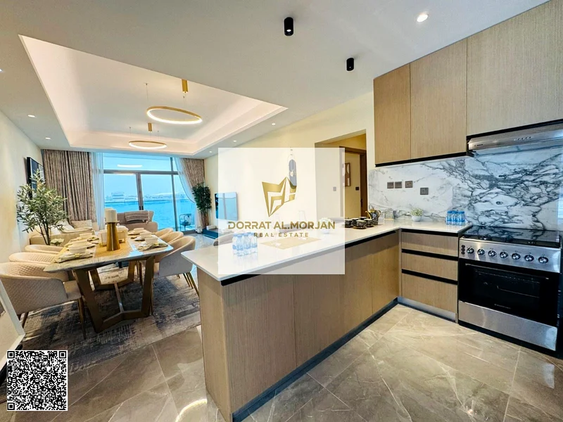 For sale directly on the creek in Creek Towers63877884922115111