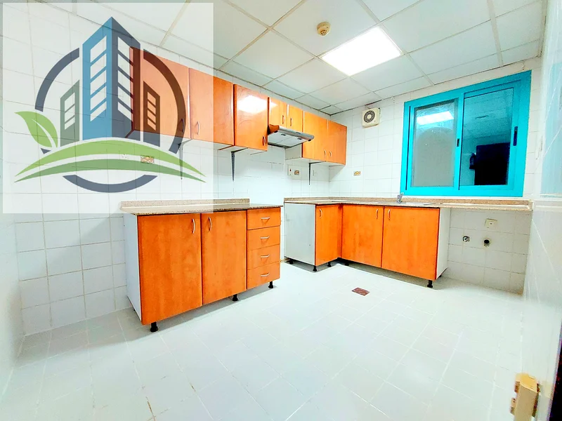 Spacious 2 BR Flat--Rent 68K - Close To Metro Stadium63755996436738113