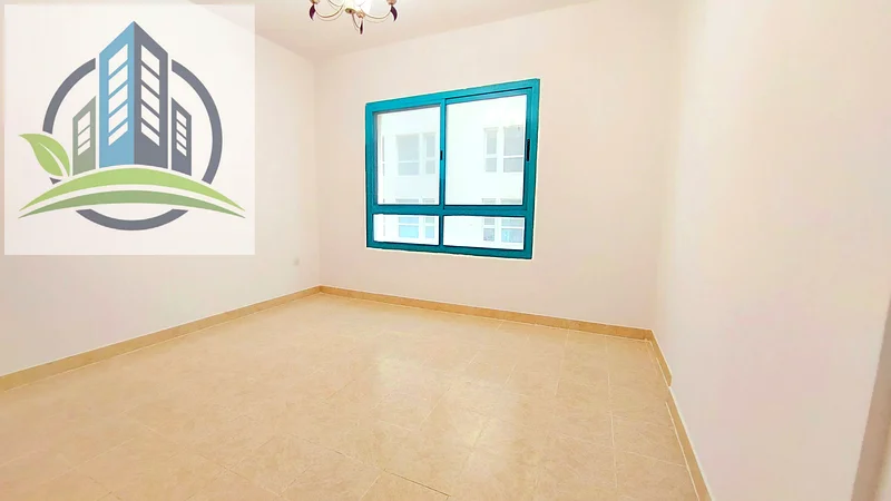 Spacious 2 BR Flat--Rent 68K - Close To Metro Stadium63755996436738112