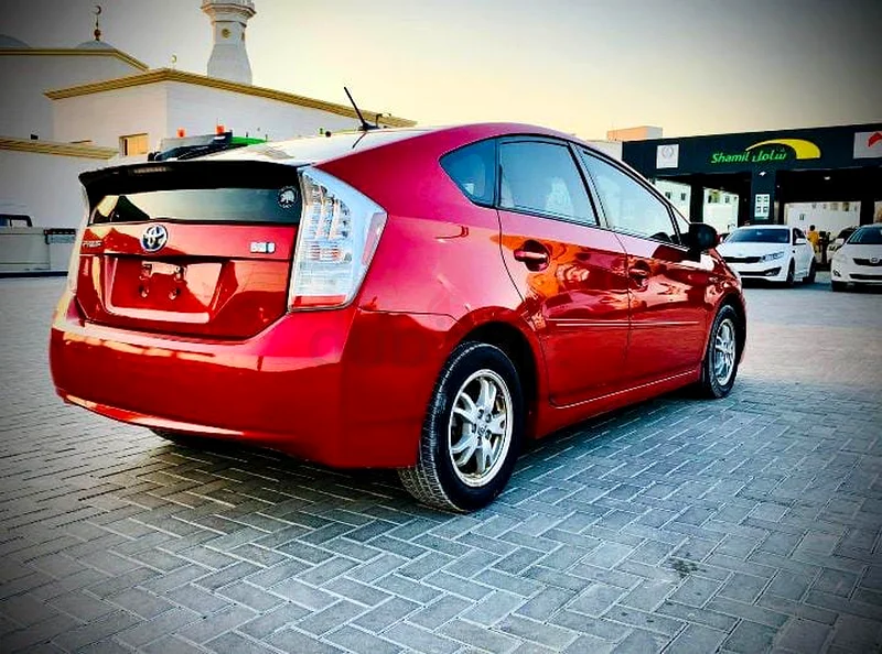 تويوتا بريوس63612446796033111