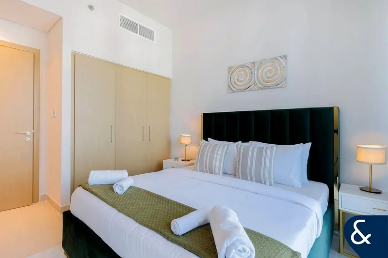 2 Beds |  Furnished | Creek & Park Views63760027528195112