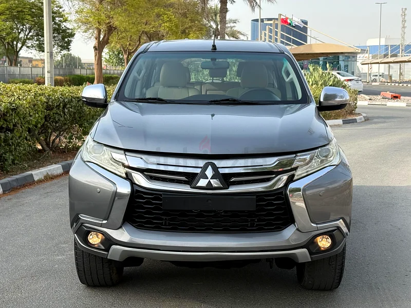 Mitsubishi Montero Sport 2017 Mid Option GCC Accident free very good condition63612068204418112